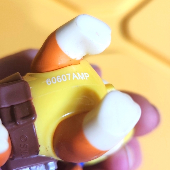 Paw Patrol RubbleTraining Center with 3 figures; Chichaletta & Mayor Humdinger - Picture 10 of 17